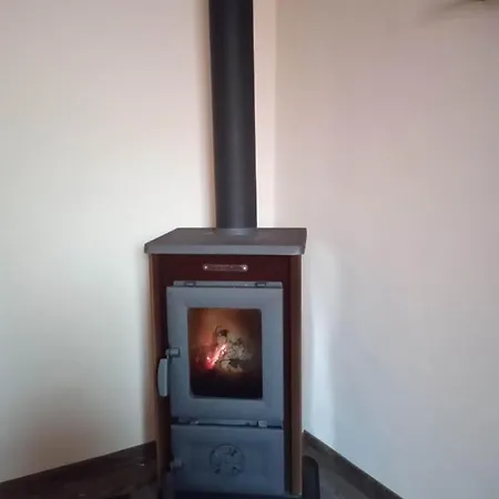 Rozsa Vendeghaz Lägenhet Zirc