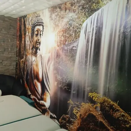 Rozsa Vendeghaz Lägenhet *