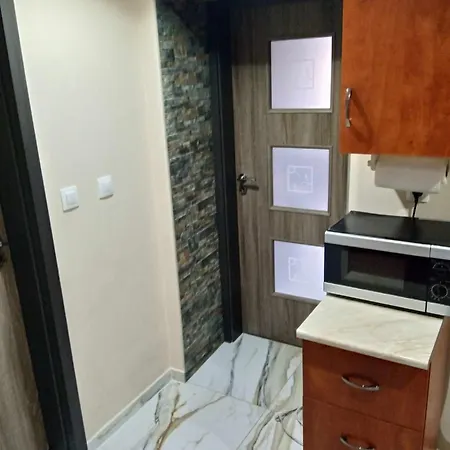 Rozsa Vendeghaz Lägenhet Zirc