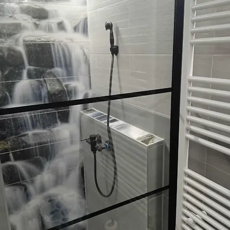 Lägenhet Rozsa Vendeghaz Zirc